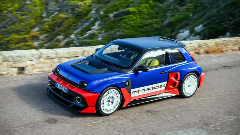 ម៉ូទ័រអេឡិចត្រិច 555-HP របស់ក្រុមហ៊ុន Renault បង្កើតករណីដ៏រឹងមាំមួយសម្រាប់ម៉ូទ័រនៅក្នុងកង់ឡាន