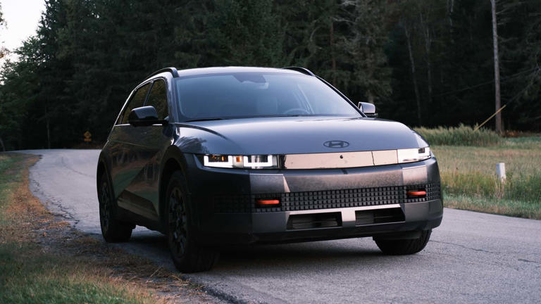 Hyundai Ioniq 5 ស៊េរីឆ្នាំ 2026 ទទួលបានតម្លៃថោកជាង $9,800 នៅពេលដែលឥណទានពន្ធបញ្ចប់