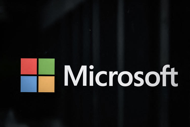 Microsoft សហការ​រចនា​បន្ទះ​ឈីប AI ផ្ទាល់ខ្លួន​ជាមួយ Broadcom