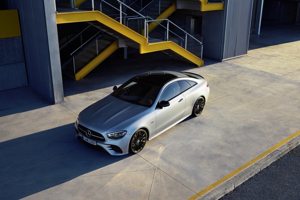 រថយន្តបច្ចេកវិទ្យាខ្ពស់បំផុតក្នុងឆ្នាំ 2024